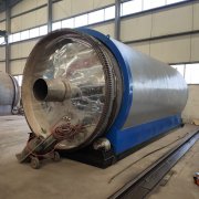 熱裂解設備輪胎煉油設備一天出油10噸利潤上萬元